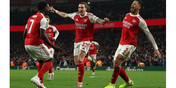 O Arsenal Precisa de Reforçar o Seu Plantel de Reservas